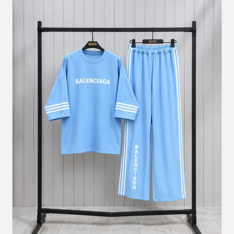 ست های ورزشی balenciaga